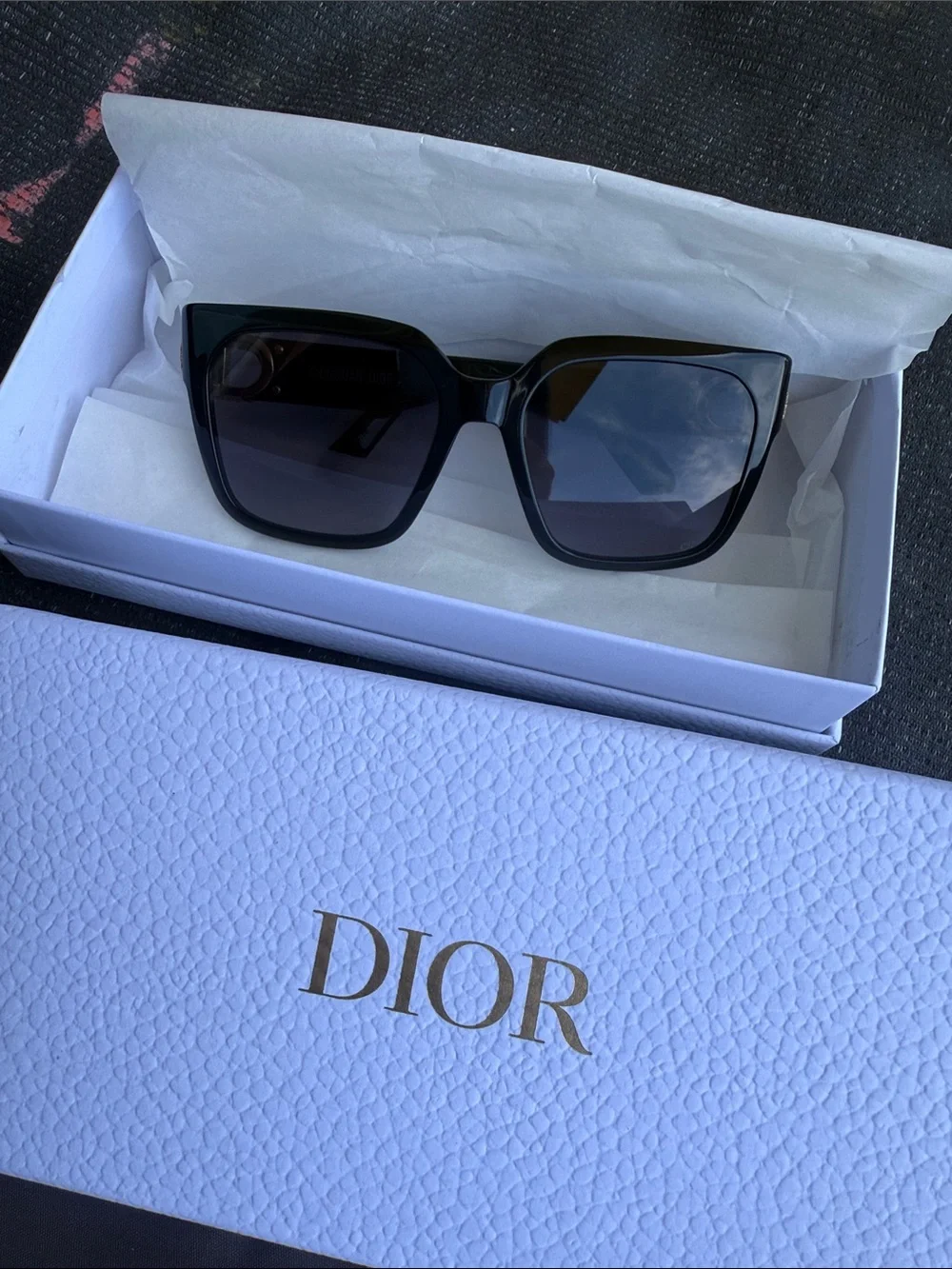 Dior 30Montaigne S11I sunglasses Black